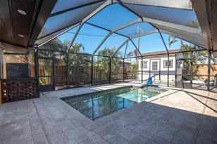 6400 Mockingbird Way S, Saint Petersburg, FL 33707 - Photo 36