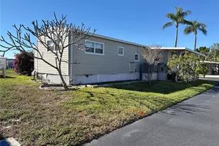 672 Mt Piney Ave NE, Saint Petersburg, FL 33702 - Photo 22