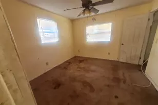 5241 67th St N, Saint Petersburg, FL 33709 - Photo 20