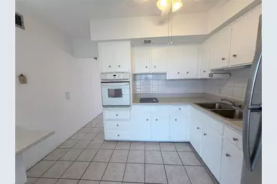 4141 56th Way N #801, Kenneth City, FL 33709 - Photo 10