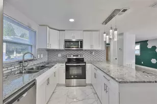 12870 101st Way, Largo, FL 33773 - Photo 10