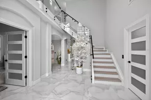 811 Sandcastle Cir, Brandon, FL 33511 - Photo 10