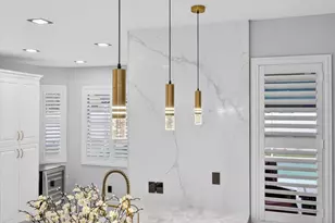 811 Sandcastle Cir, Brandon, FL 33511 - Photo 34