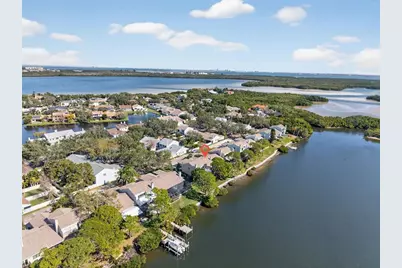 978 San Carlos Court NE, Saint Petersburg, FL 33702 - Photo 48