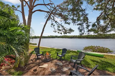 978 San Carlos Court NE, Saint Petersburg, FL 33702 - Photo 40