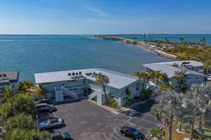 2566 Gary Cir, Dunedin, FL 34698 - Photo 50