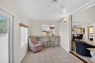 105 N Capri Ct N, Plant City, FL 33566 - Photo 14