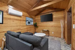 534 1st St N, Saint Petersburg, FL 33701 - Photo 50