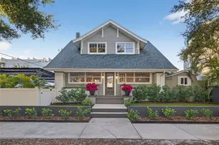 534 1st St N, Saint Petersburg, FL 33701 - Photo 1