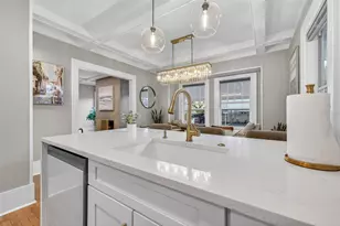 534 1st St N, Saint Petersburg, FL 33701 - Photo 24