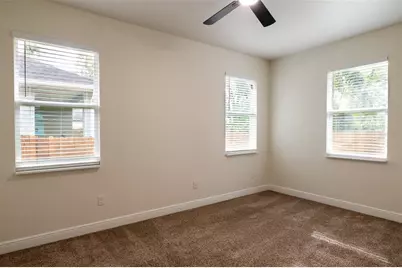 2029 E New Orleans Avenue, Tampa, FL 33610 - Photo 16