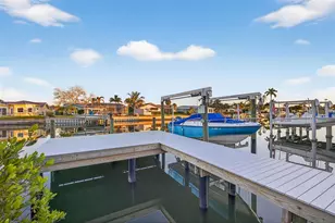 1984 Michigan Ave NE, Saint Petersburg, FL 33703 - Photo 30