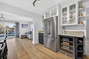 1984 Michigan Ave NE, Saint Petersburg, FL 33703 - Photo 14