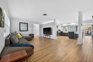 1984 Michigan Ave NE, Saint Petersburg, FL 33703 - Photo 8