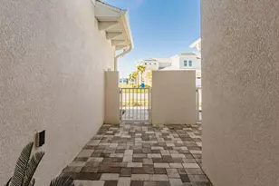 31885 Anchor Pt Dr, Wesley Chapel, FL 33545 - Photo 8