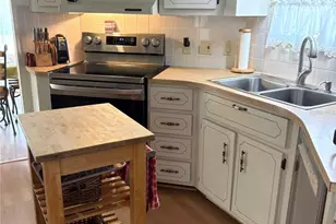 29129 Johnston Rd, Dade City, FL 33523 - Photo 4