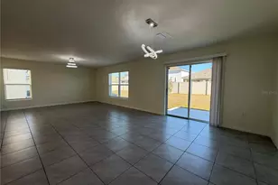 12072 Downy Birch Dr, Riverview, FL 33569 - Photo 8