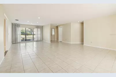 6611 Peachtree Drive, Temple Terrace, FL 33617 - Photo 10