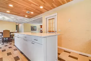 505 Riverview Ln, Tarpon Springs, FL 34689 - Photo 20