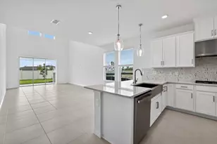717 Steel Dr, Apollo Beach, FL 33572 - Photo 6