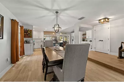 5804 Tampa Shores Boulevard, Tampa, FL 33615 - Photo 6