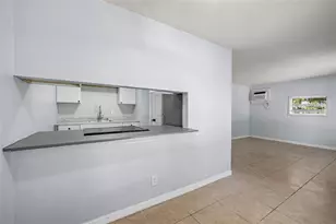 1403 College Park Ln, Tampa, FL 33612 - Photo 34