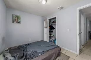 1403 College Park Ln, Tampa, FL 33612 - Photo 24