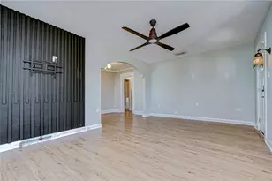 5915 N Otis Ave, Tampa, FL 33604 - Photo 8