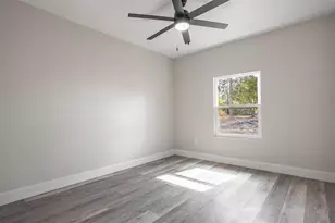 9331 Edison Rd, Lithia, FL 33547 - Photo 14