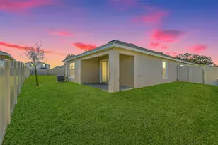 13581 Mount Ivy Ct, Dade City, FL 33525 - Photo 4