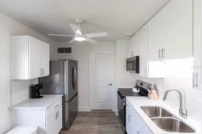 6020 Midnight Pass Road #5, Sarasota, FL 34242 - Photo 10