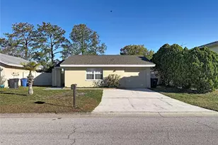 5103 Stonehaven Ct, Tampa, FL 33624 - Photo 2
