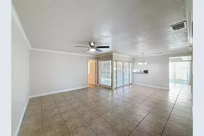 5103 Stonehaven Court, Tampa, FL 33624 - Photo 6