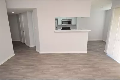 8635 Mallard Reserve Drive #103, Tampa, FL 33614 - Photo 10