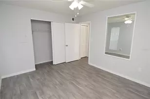 8635 Mallard Reserve Dr, Tampa, FL 33614 - Photo 32