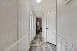 8736 23rd St, Zephyrhills, FL 33540 - Photo 36