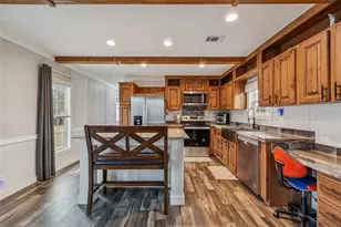 8736 23rd St, Zephyrhills, FL 33540 - Photo 30