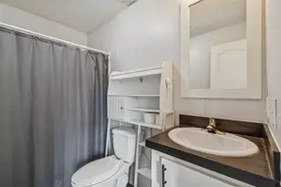 8736 23rd St, Zephyrhills, FL 33540 - Photo 42