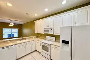 11839 Castine St, New Port Richey, FL 34654 - Photo 8