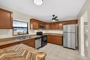 2850 59th Ave N, Saint Petersburg, FL 33714 - Photo 16