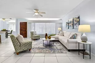 6701 Burlington Ave N, Saint Petersburg, FL 33710 - Photo 10