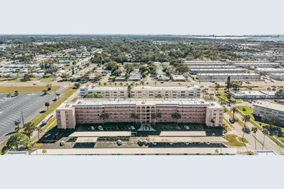 5521 80th Street N #205, Saint Petersburg, FL 33709 - Photo 42