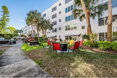 5521 80th Street N #205, Saint Petersburg, FL 33709 - Photo 32