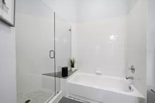 14820 Par Club Circle, Tampa, FL 33618 - Photo 18