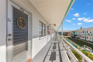 6050 21st St N, Saint Petersburg, FL 33714 - Photo 2