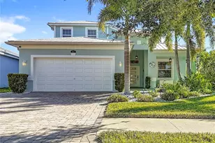 443 Bahama Grande Blvd, Apollo Beach, FL 33572 - Photo 1