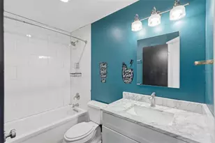 1858 Michigan Ave NE, Saint Petersburg, FL 33703 - Photo 14