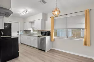 5600 33rd Ave N, Saint Petersburg, FL 33710 - Photo 10