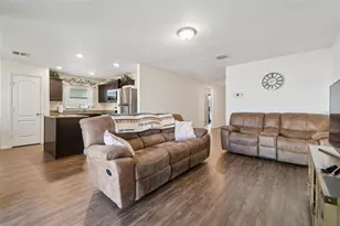 1722 Chatham Green Circle, Ruskin, FL 33570 - Photo 8