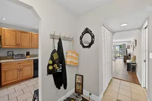 2105 Cordova Green, Seminole, FL 33777 - Photo 10
